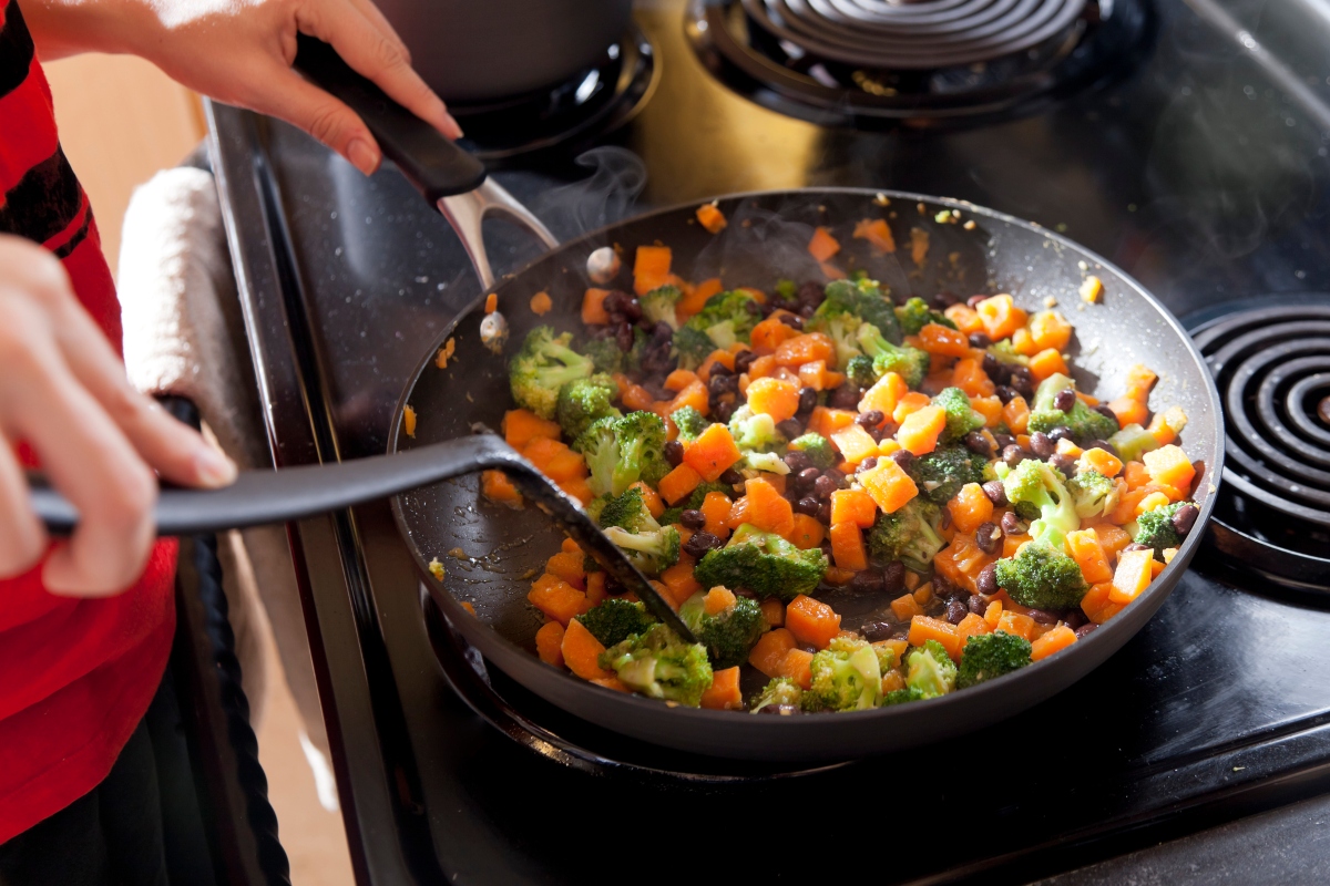 Cooking vegetables as part of making a healthy sleep schedule