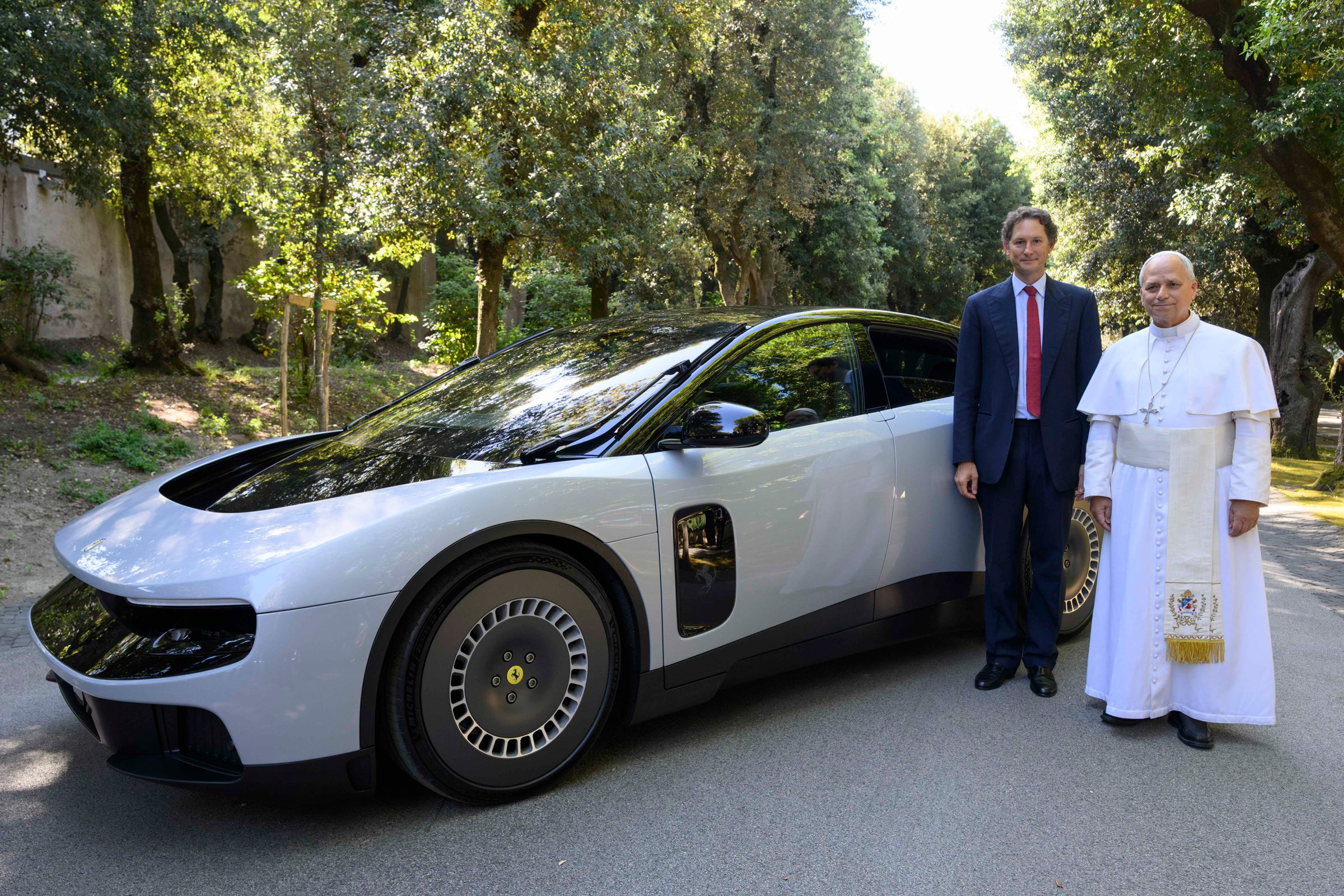 Ferrari CEO Benedetto Vigna presents the Luce to Pope Leo XIV at the Vatican 