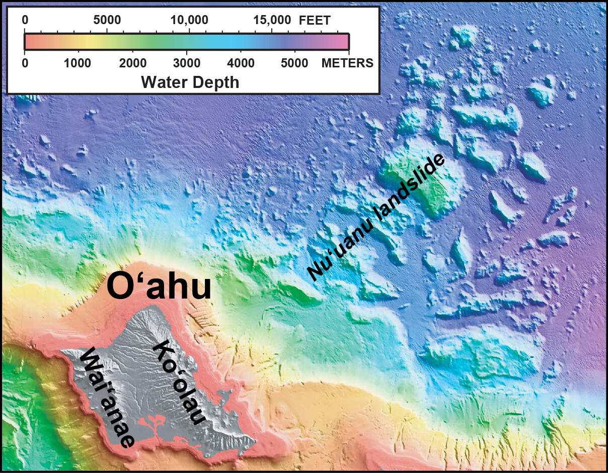 Topographic map of Oahu showing Nu'uanu slide to the north