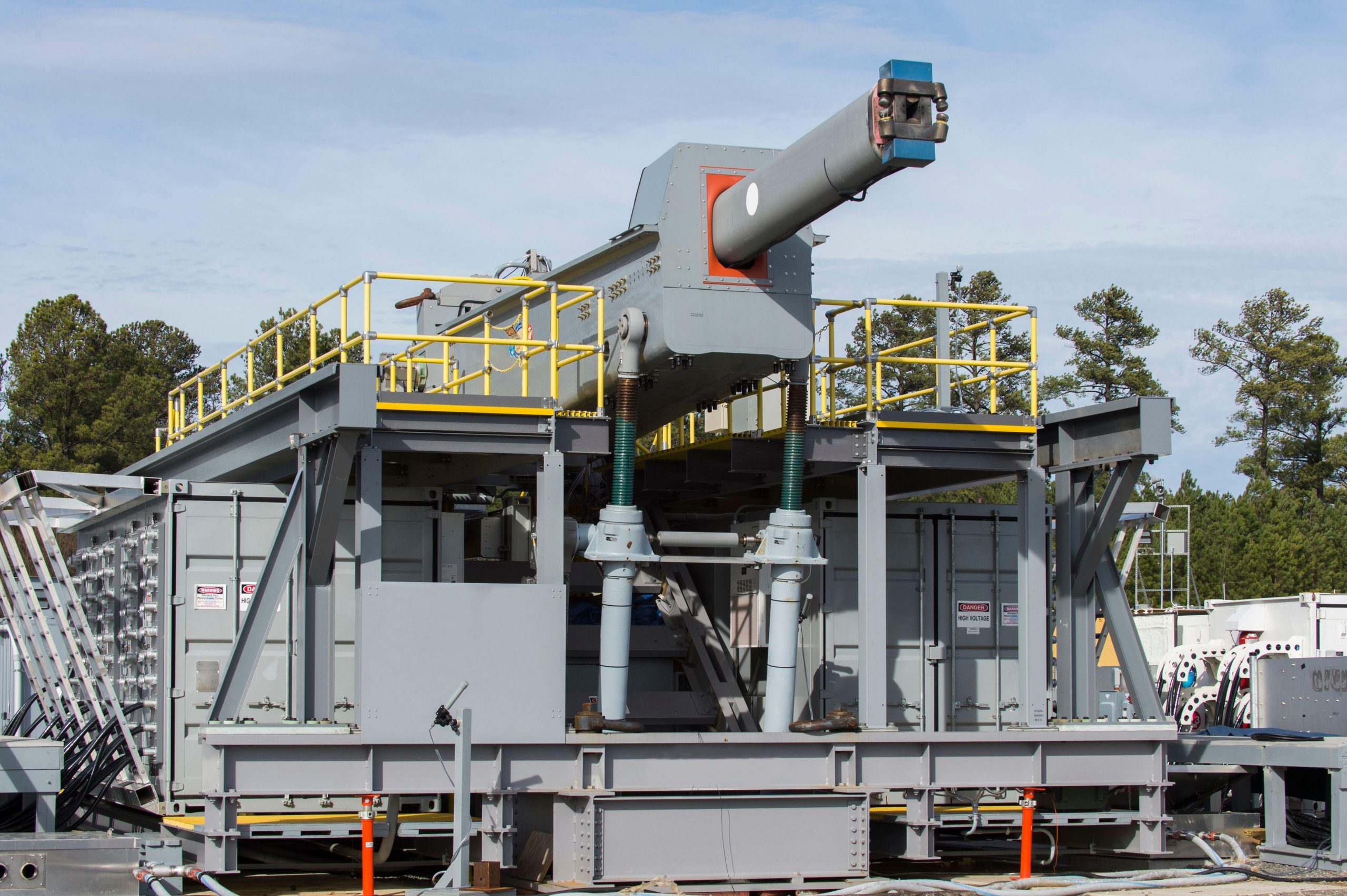 An electromagnetic railgun